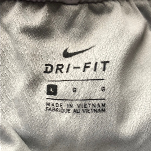 Shorts - Picture 6 of 6